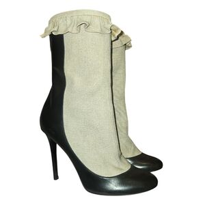 LAURENCE DACADE | Black Leather Boots with Ruffle Cuffs in Size EU 38 / US 7.5